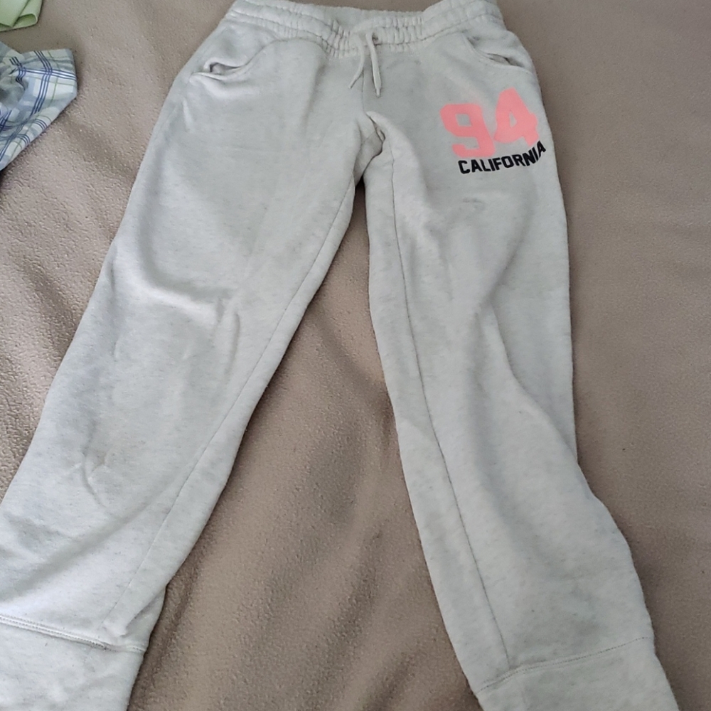 Girls cream sweat pants